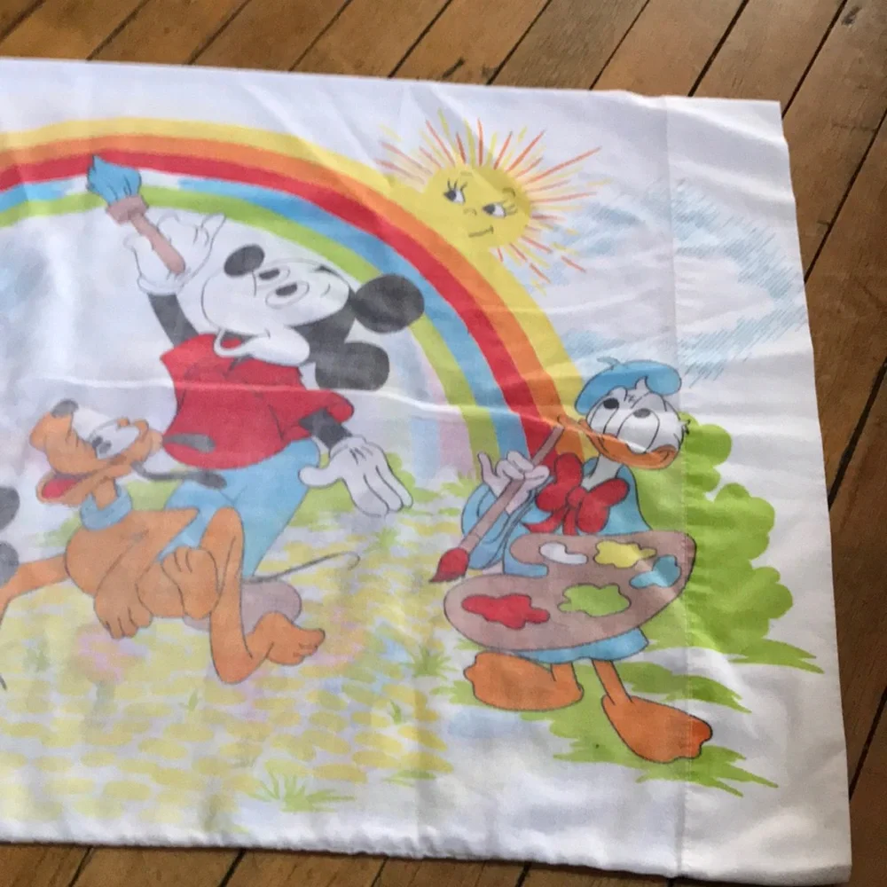 Vintage Disney Mickey &‎ Daisy Rainbow Print Bandana